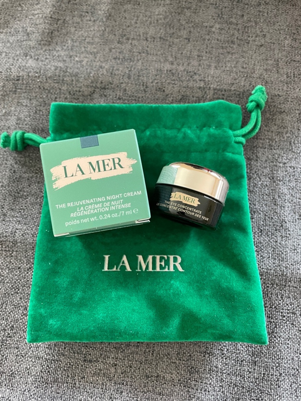 NIB La Mer Luxurious Night Cream and Eye Concentrate Mini with Velvet Pouch
